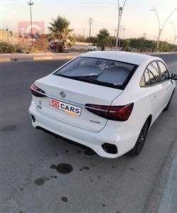MG 5 Plus